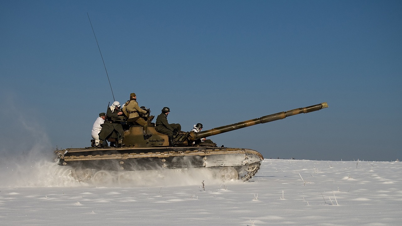 군사 위성 추적 기지 3